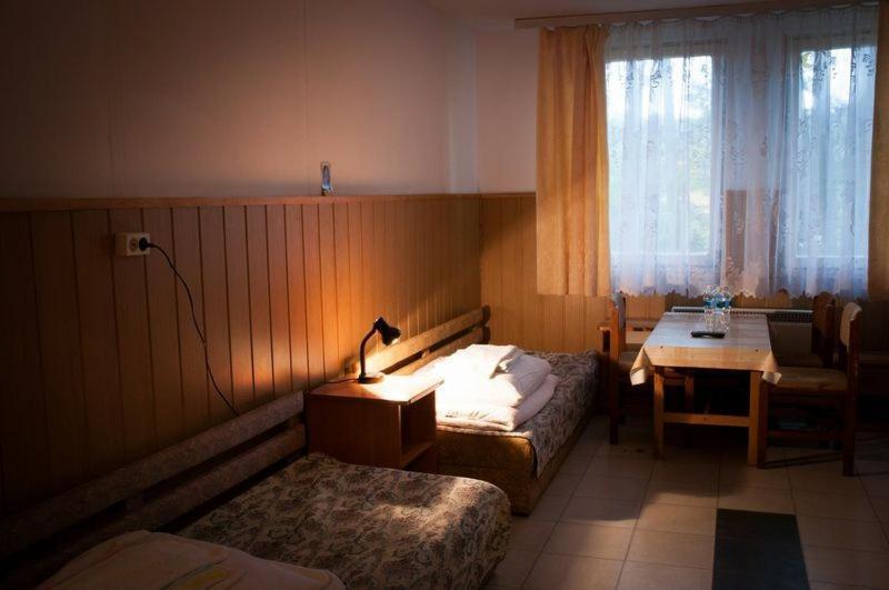 Centrum Szkolenia I Rekreacji Krasnobród Pokoj fotografie