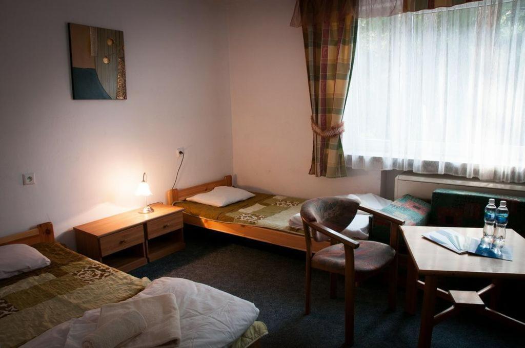 Centrum Szkolenia I Rekreacji Krasnobród Pokoj fotografie